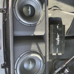 Skar 12 Subs And Box With 1200 Watt Amp