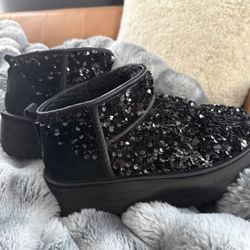 Sequin sparkly black Ugg platform booties woman’s size 10
