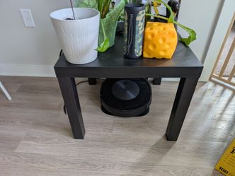 Small 21.5"x21.5" Table