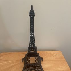 Eiffel Tower Figure