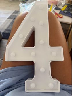 LED Sign - Number 4