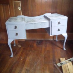 Solid Wood Vintage Desk Five Drawers 