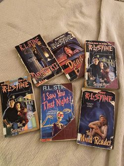 Vintage R.L. Stine books paper back