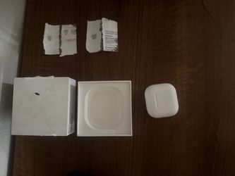 REAL Brand new AirPods 4 no noise cancellation got them from Walmart online