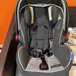 Infant Garco Car Seat