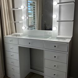 Vanity With Hollywood Mirror IN STOCK!🎅🏻