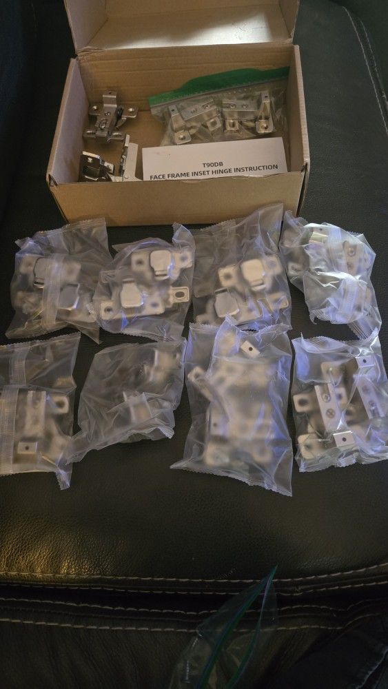 Soft Close Cabinet Hinges 10 Pair (20 Total)