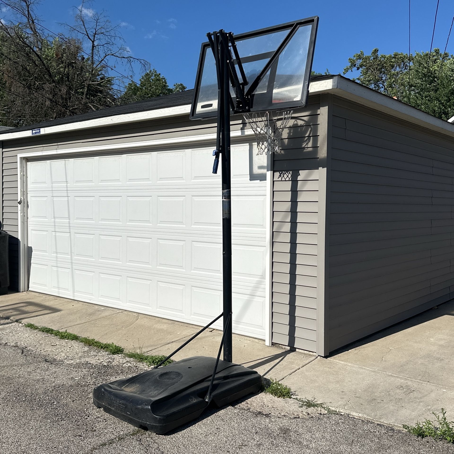 Free Portable Basketball Hoop