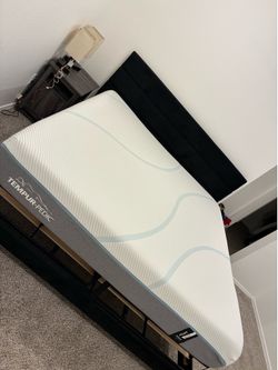 Tempur-pedic mattress clean washable $800obo