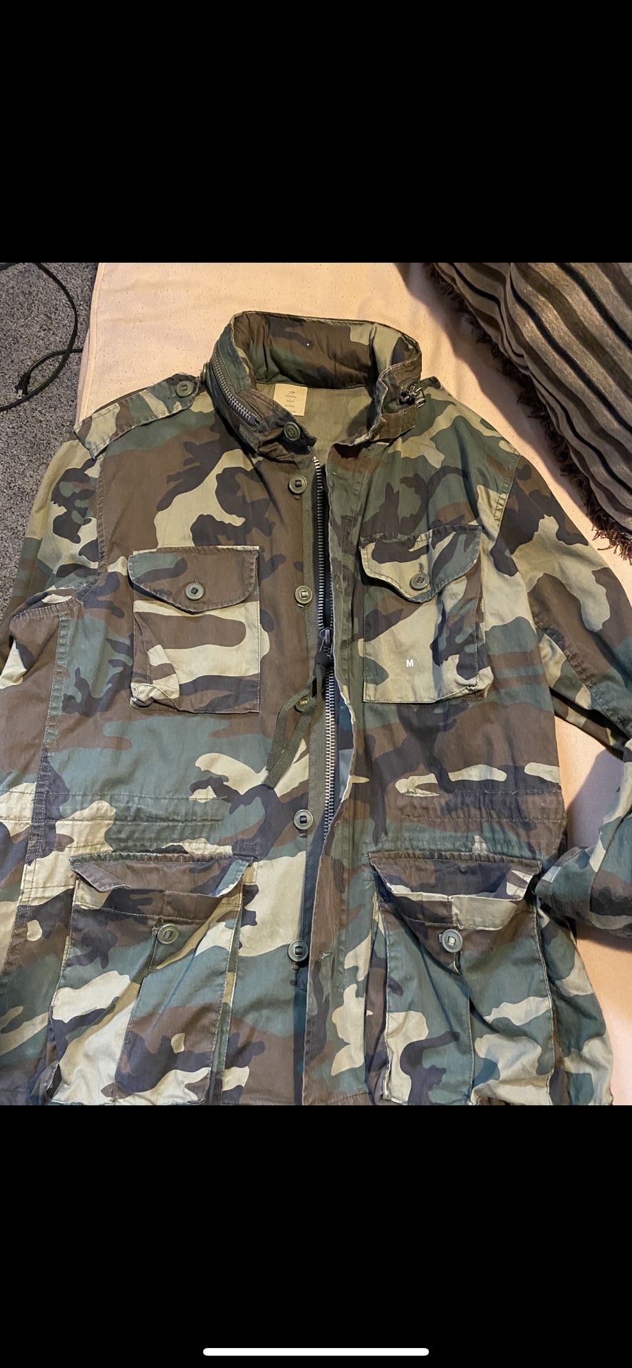 Camo parka size M