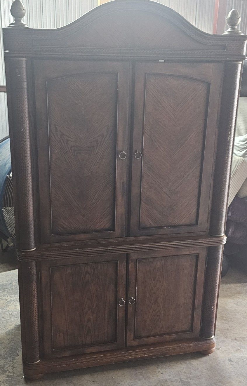 Entertainment Center 