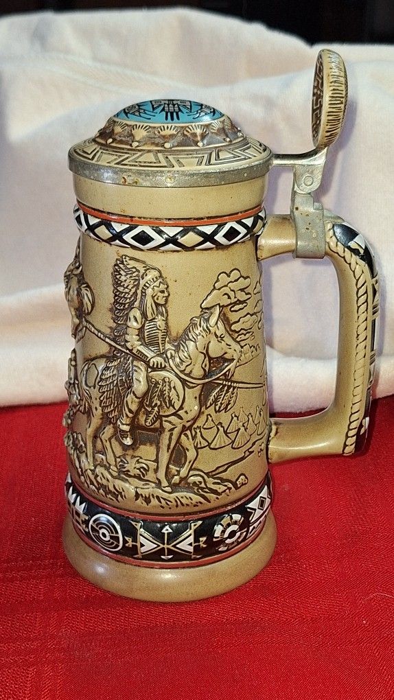 Vintage - 1988 Avon Ceramarte Indians of the American Frontier Stein, 9" Ceramic G8B032