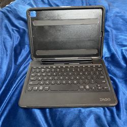 ZAGG Folio For iPad 10.2 (9th Gen)