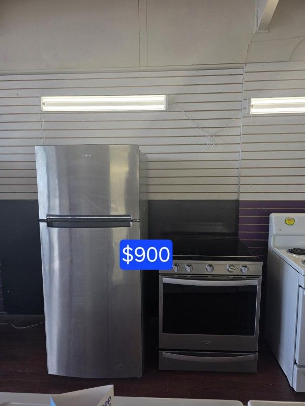 Whirlpool Refrigerator and Stove Sets 