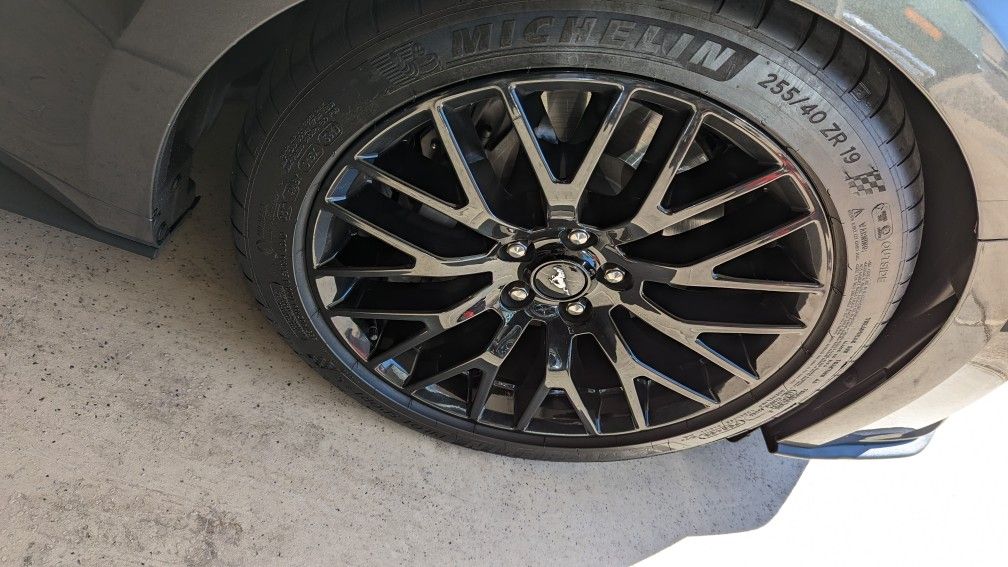 Mustang GT Performance Pack Wheels And Tires
