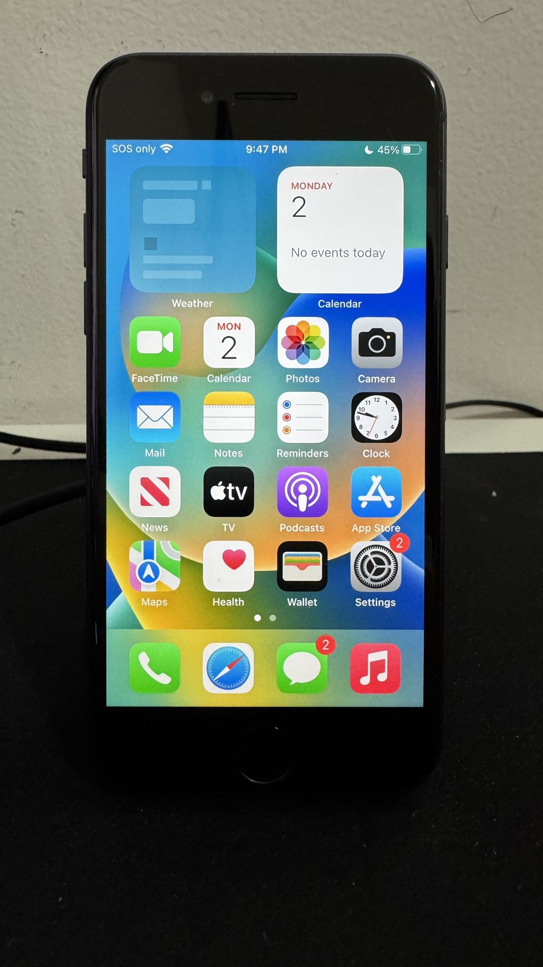 iPhone 8