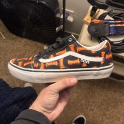 Vans Thrasher Old Skool Size 11!!