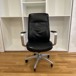 La-Z Boy Savona Black Leather Manager Office Desk Chair