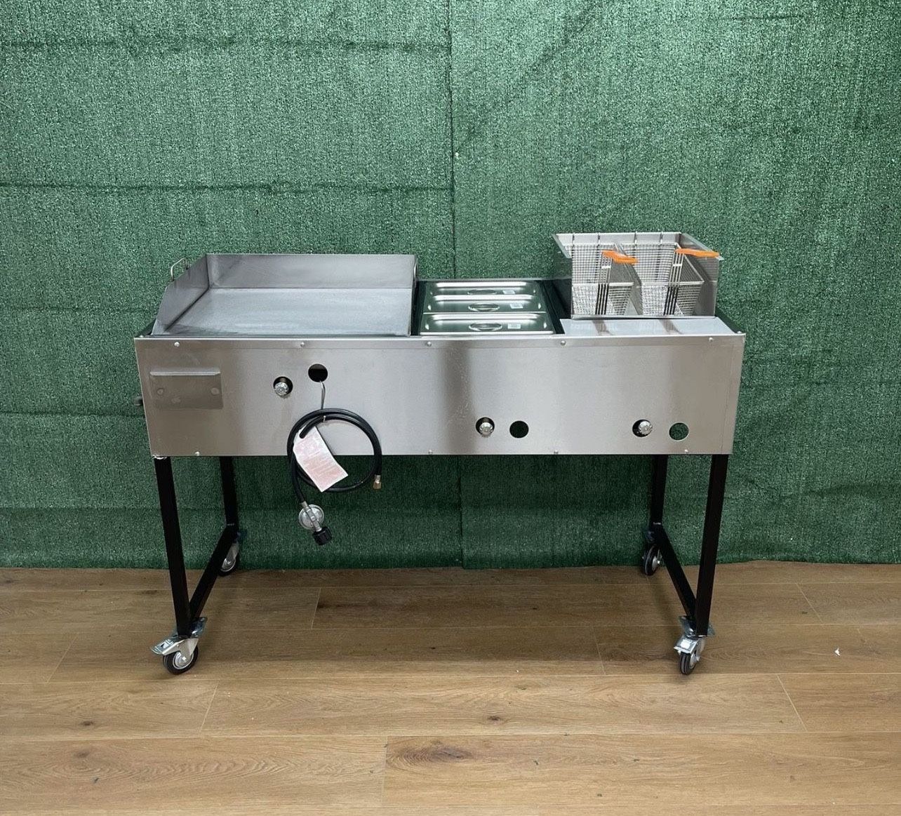 24" Griddle With 3 Warming Trays And Deep Fryer | Includes Hose With Regulator And 2 Baskets
