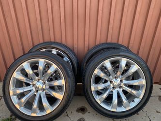 Chrysler 300 wheels
