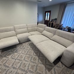 Reclining Sectional Couch