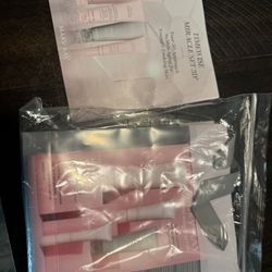 Mary Kay Miracle Set 3D