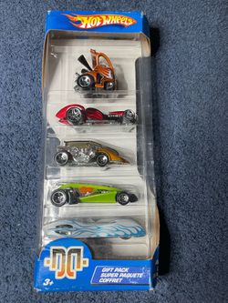 2004 Hot Wheels gift pack..$10.00