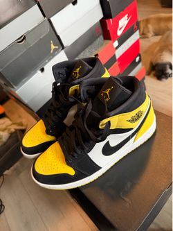 Air Jordan 1 MID