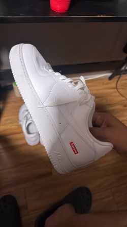 Nike Air Force Supreme Edition