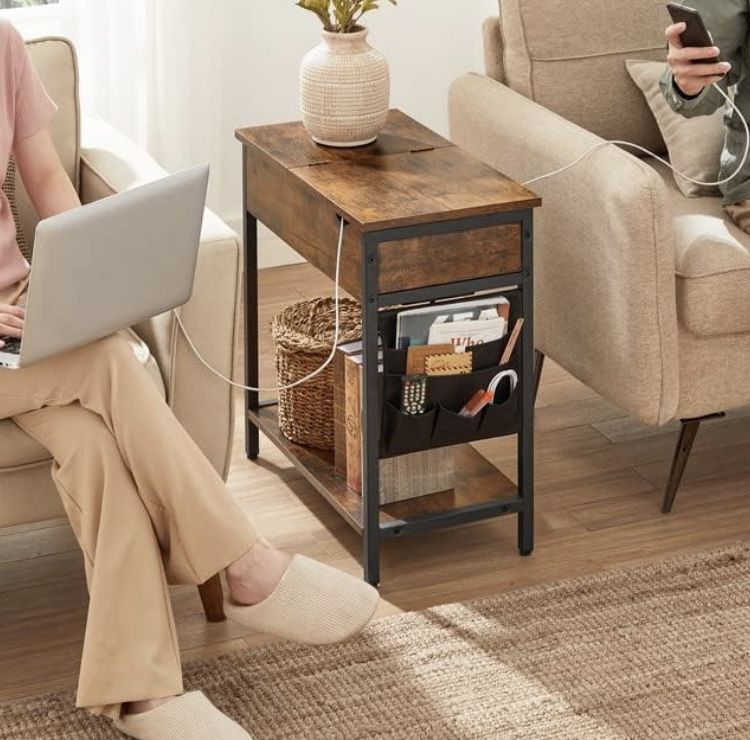Table USB Port