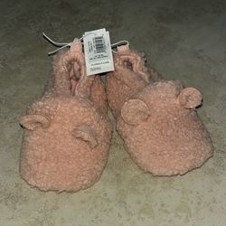 Old Navy Toddler Girl’s Sherpa Slippers, Size 12-18 Months 