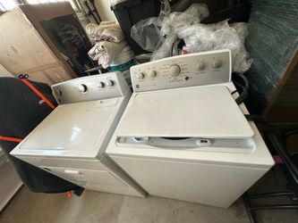Washer and dryer set