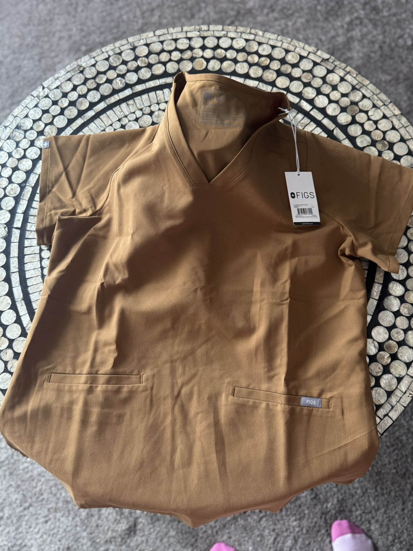 Figs Scrub Top