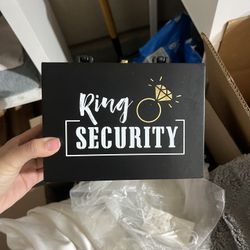 Ring Holder 