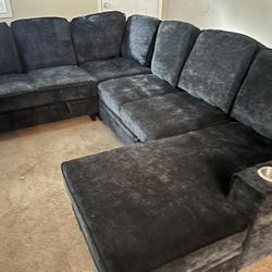 MORE BANG FOR YOUR BUCK!! SLEEPER SECTIONAL WITH CUPHOLDERS AND USB CHARGING PORTS! $825 !! 