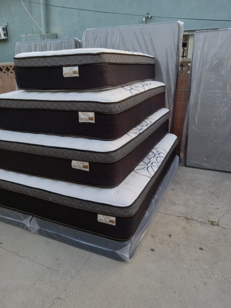 ?queen Size Pillow Top Mattress 12\