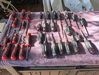 Red and black &husky screwdrivers