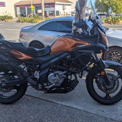 2012 Suzuki VSTROM 650 ABS Clean Title Motorcycle