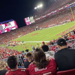 9/17 2 Tampa bay Buccaneers V Chicago bears tickets for Sale in Tampa, FL -  OfferUp