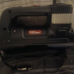 Electric tire pump