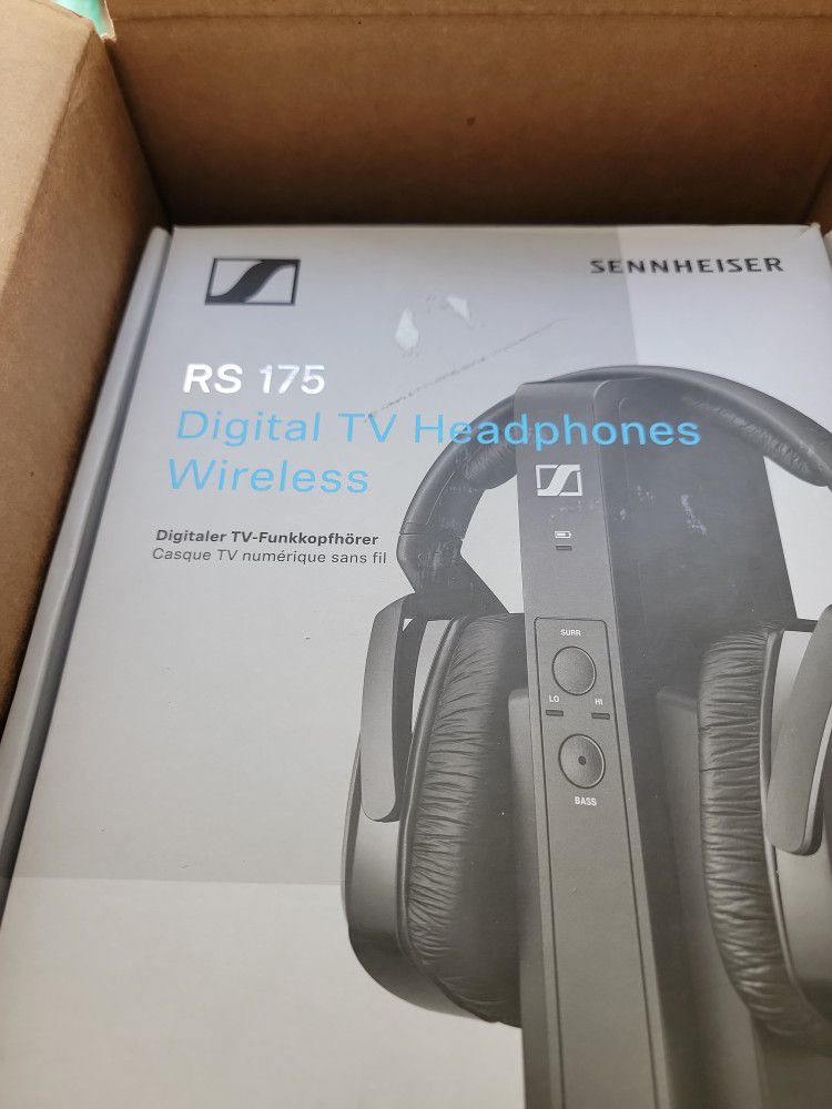 Sennheiser RS175 Digital Headphones New In Box