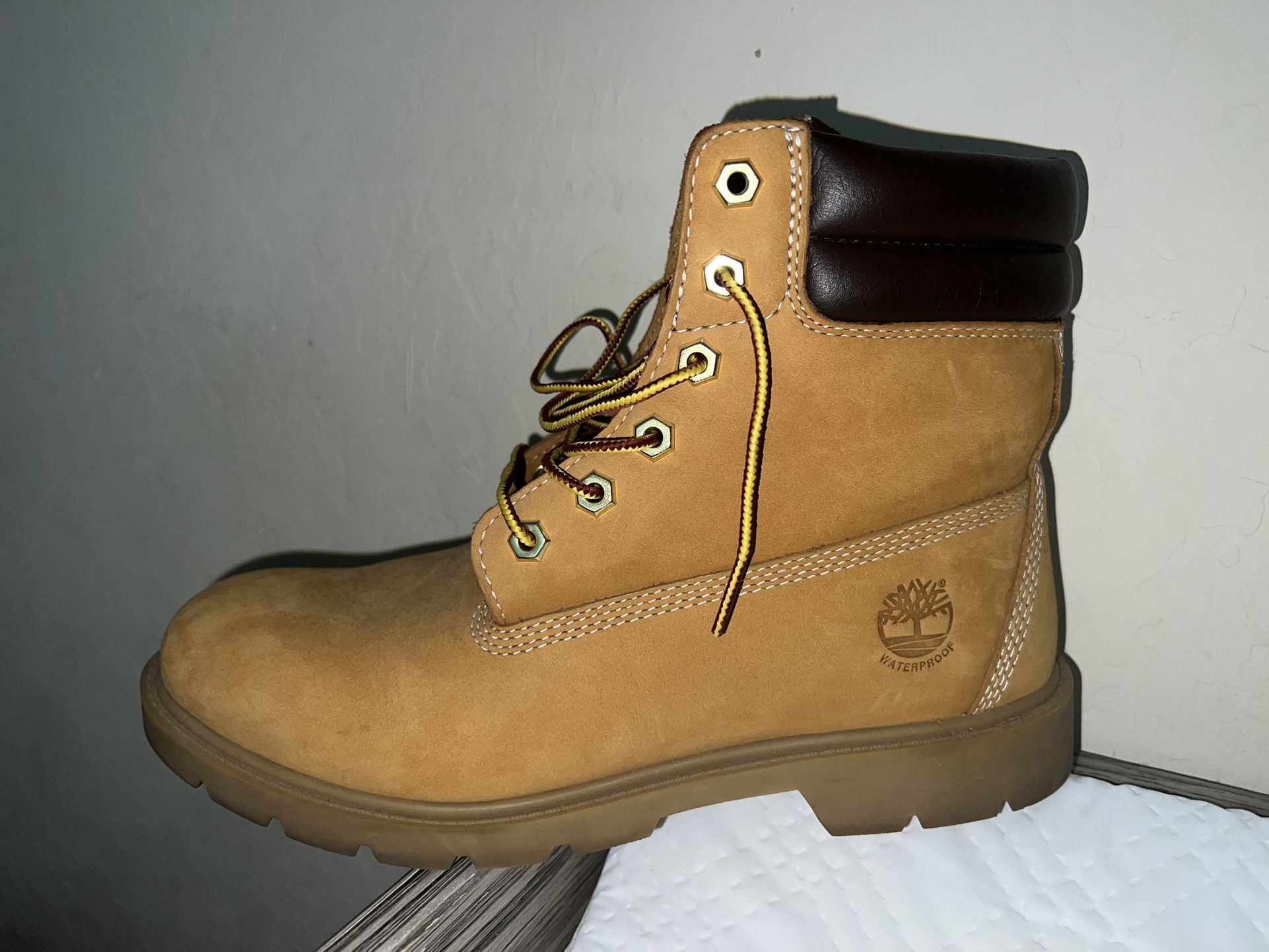 Women’s Timberland Boots Size 9