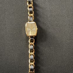 Classic Joan Rivers Collection Women’s Wristwatch. Works Great!