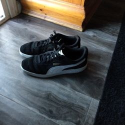 Pumas Size 11