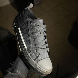 Dior B23 Black Oblique Size 9