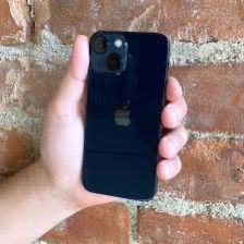 iPhone 13 (Black) 