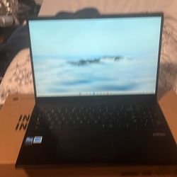 Brand New In Box Asus Chrome Book 2n1