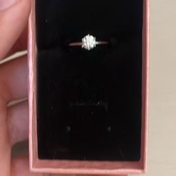 VVS1 Moissanite Engagement Ring 1 Carat