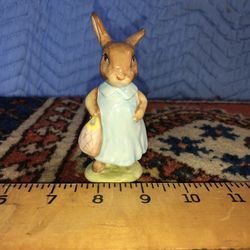 Vintage Beatrix Potter's "Mrs. Floppy Bunny" Figurine Beswick England 1965