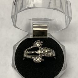 Luxury Crystal Carved Leaf Women ring Jewelry size 10 $7